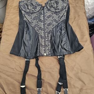 Vintage Lady Marlene Bustier * READ DESCRIPTION*
